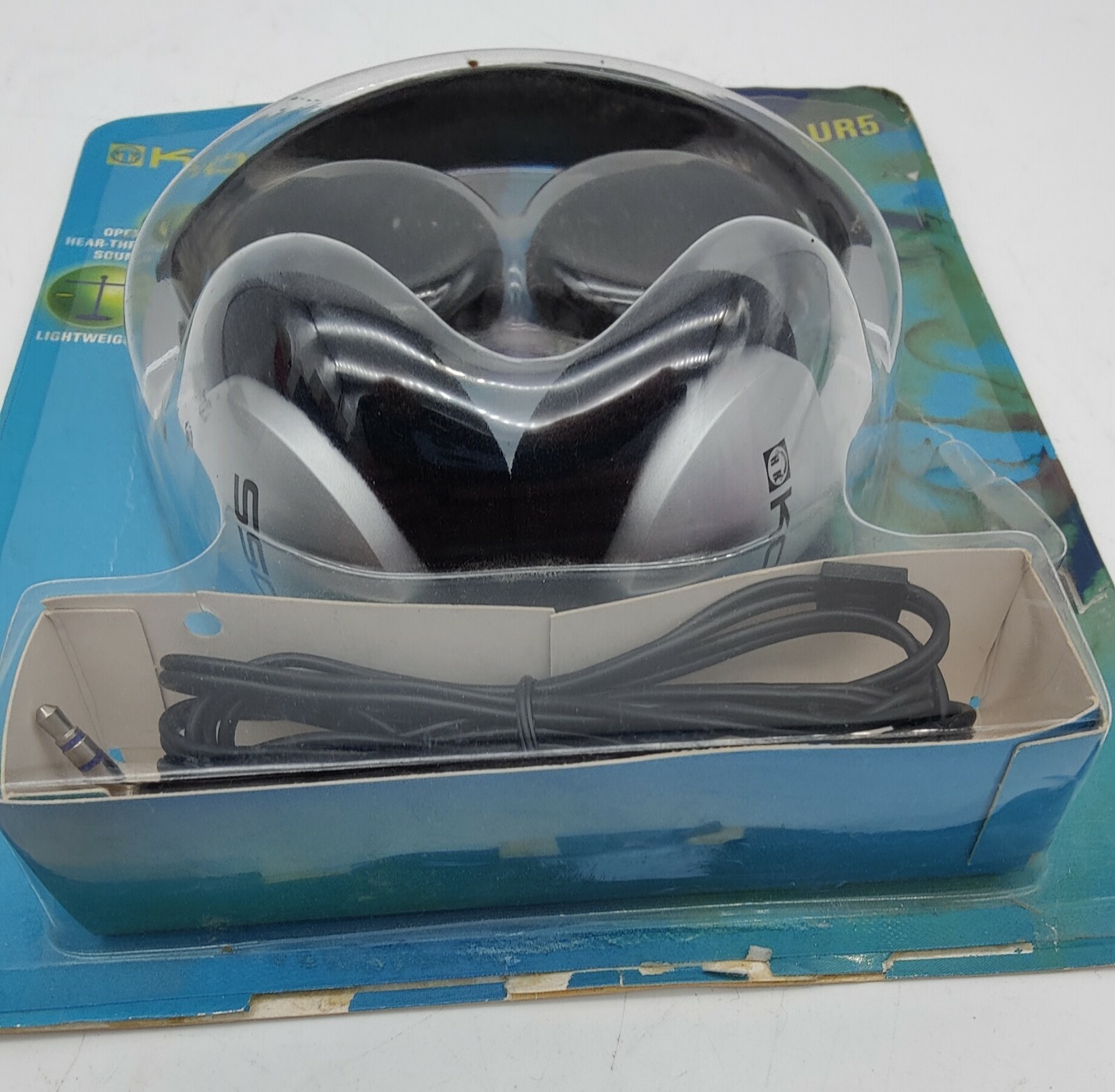 KOSS UR5 Stereo Headphones w/ Extra Ear Cushions NEW Box is in Rough Condition eBay