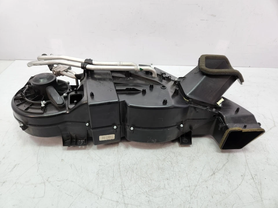 ✅ 2015-2017 OEM Lincoln Navigator AC Evaporator Housing HVAC Blower Assembly - Image 2 of 4