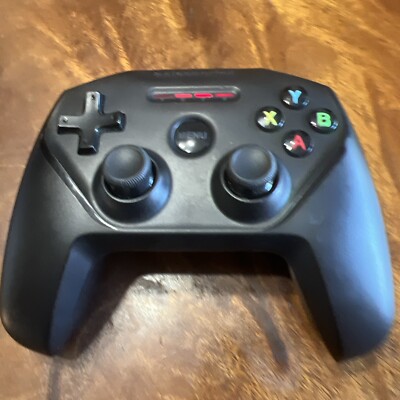 SteelSeries NIMBUS+ Wireless Gaming Controller Model GC-00004