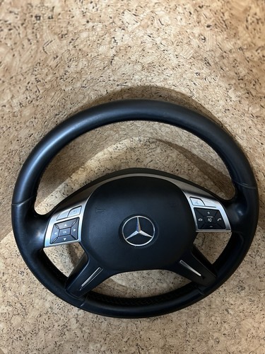 Mercedes W204 W212 W246 Lederlenkrad mit Airbag - Bild 4 von 5