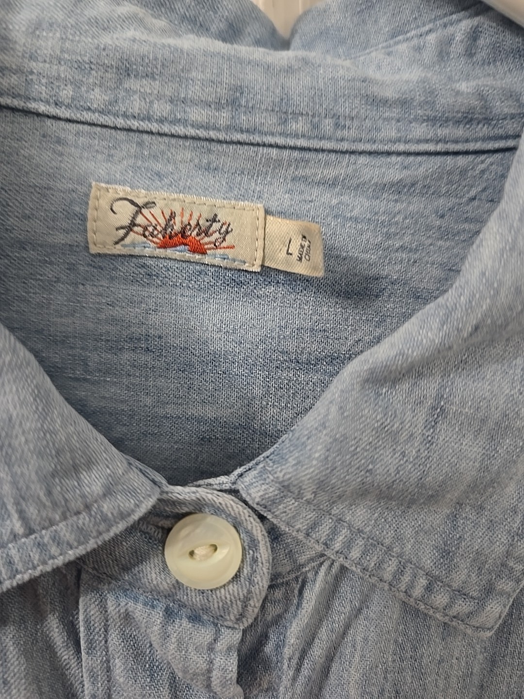 Fuberty Chambrey Button Down Light Blue Womens Lo… - image 2