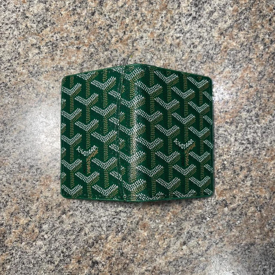 Cartera Goyard Victoire verde Foto 2 de 4