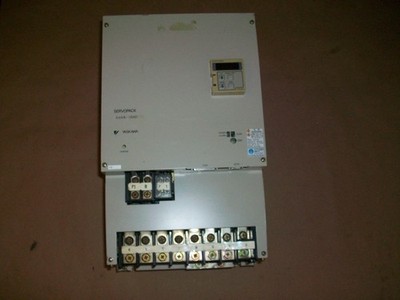 Yaskawa Servopack SGDB-1AAD AC  Servo Drive   USED