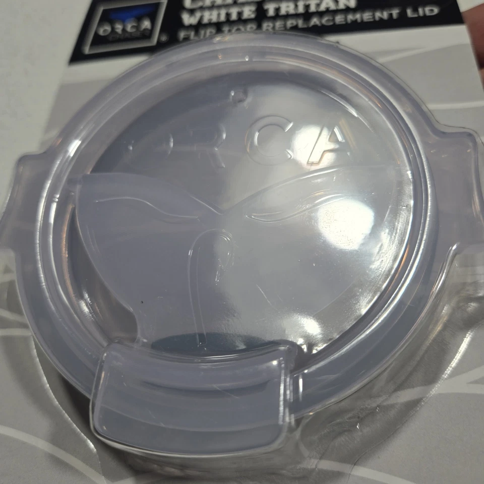 Tapa de repuesto Orca Chaser Tritan blanca abatible para Chaser & Chaser Team 27 oz Foto 3 de 3