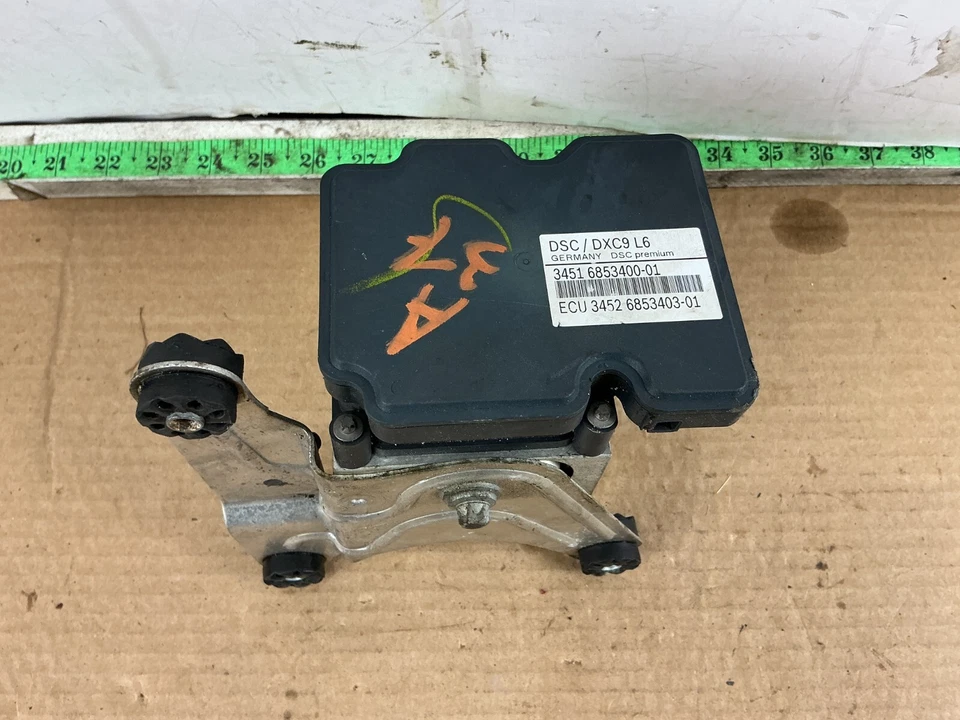 2010-2016 BMW 535i xDrive ABS Anti Lock Brake Pump Module 6853400, 6858955 OEM - Image 3 of 4