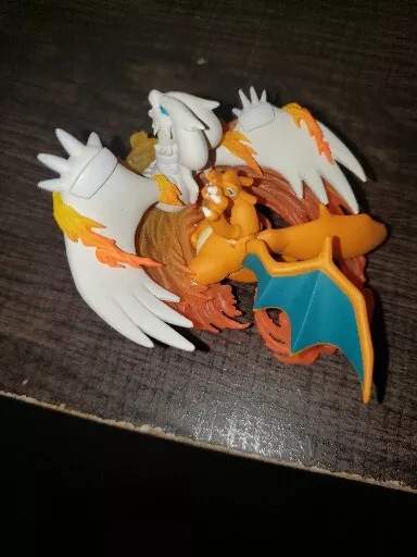 Reshiram & Charizard GX Figure Collection Opening 