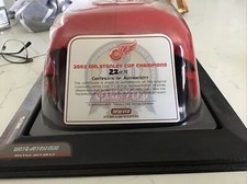 RARE Stanley Cup Champions 2002 Detroit Red Wings LTD Edition 22 OF 72 W/ AUTH