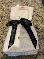 Victoria Secret Winter Embellished Infinity White Hat Neck Scarf Set NWT
