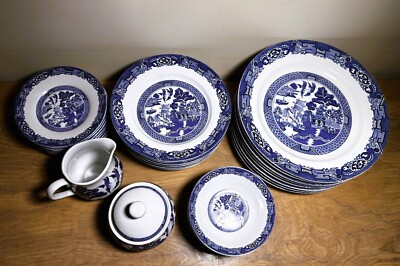 Johnson Brothers Cereal Bowls Willow Pattern Bowl LOT Of (3) ROYAL