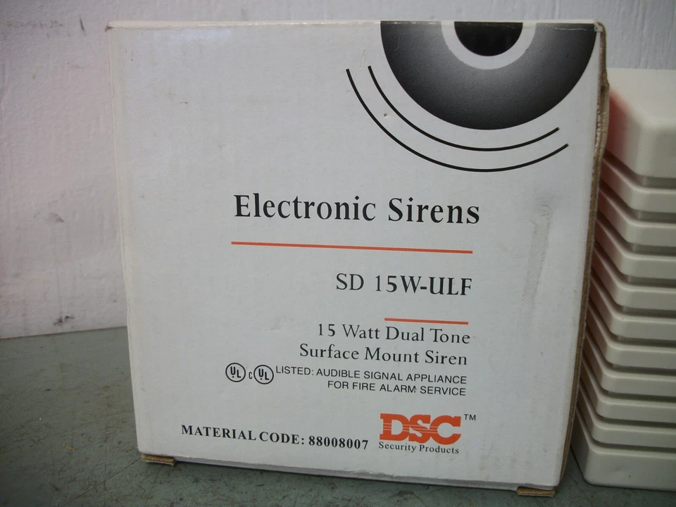 DSC 15W DUAL TONE SURFACE MOUNT FIRE ALARM SIREN SD 15W-ULF NIB - Image 2 of 2