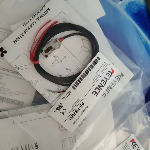 Sensore Fotoelettrico Keyence PR-FB30CN – Interruttore Ottico – Nuovo