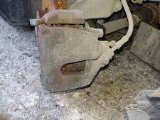 1682875 BREMSSATTEL VORN RECHTS / 2327764 FÜR FORD FOCUS II DA_, HCP, DP 1.6 T