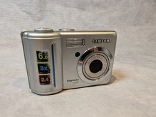 Samsung Digimax S600  6MP 3x Optical Zoom Digital Camera  