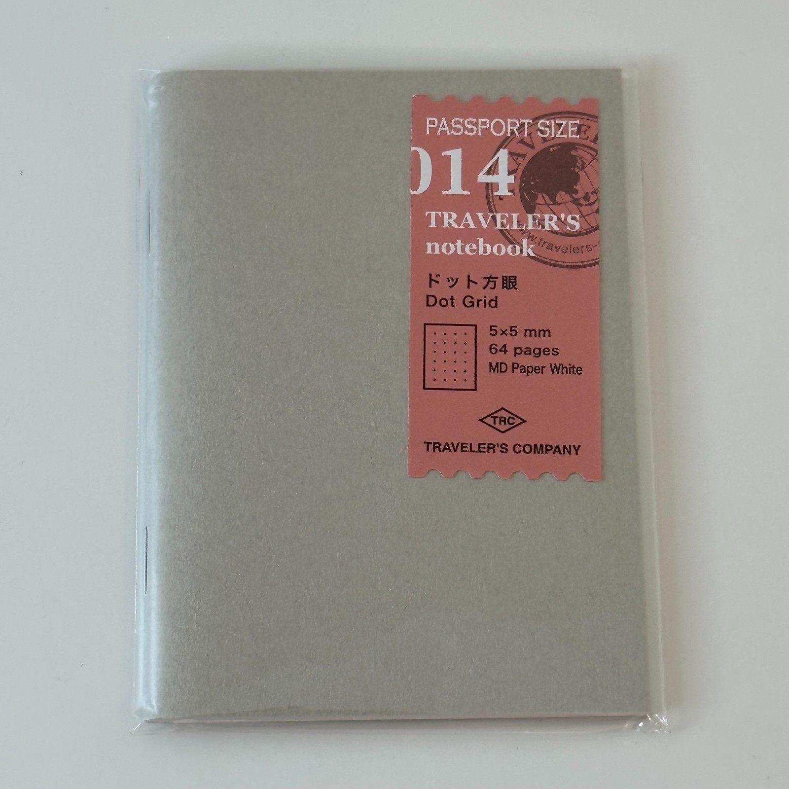 Traveler's Company Traveler's Notebook 014 Dot Grid (Passport Size)