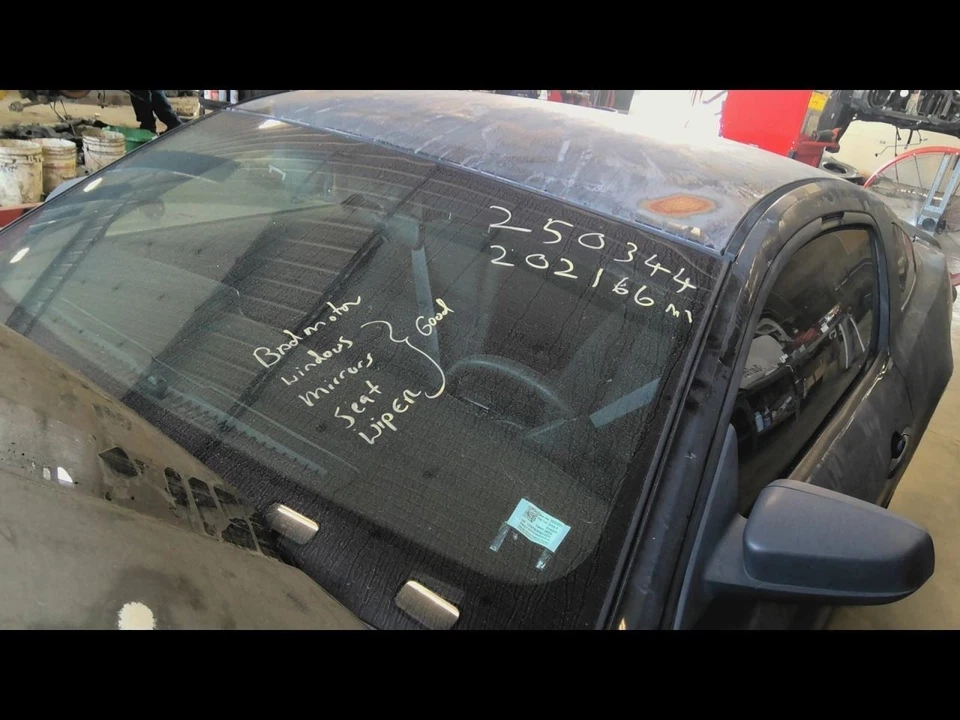 (LOCAL PICKUP ONLY) Passenger Front Door Electric Coupe Fits 10-12 MUSTANG 72180 Foto 2 de 4