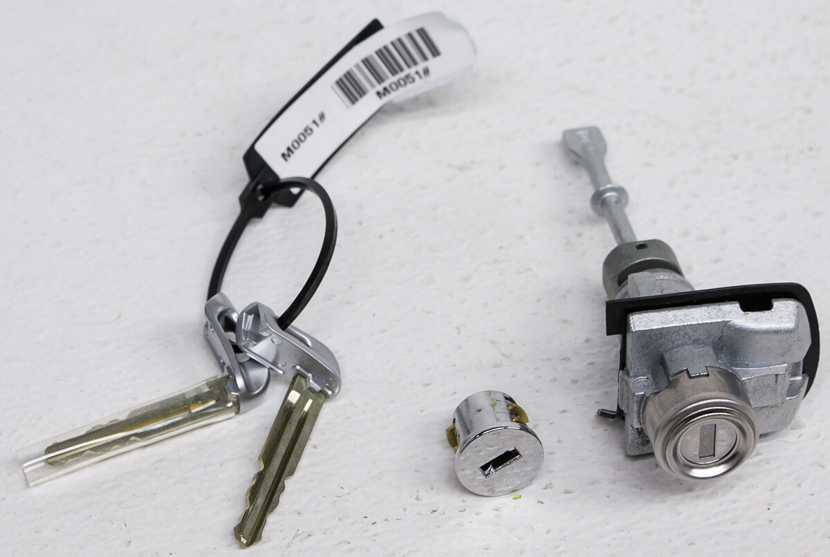 819053J040 OEM Hyundai Veracruz Column Ignition Switch eBay