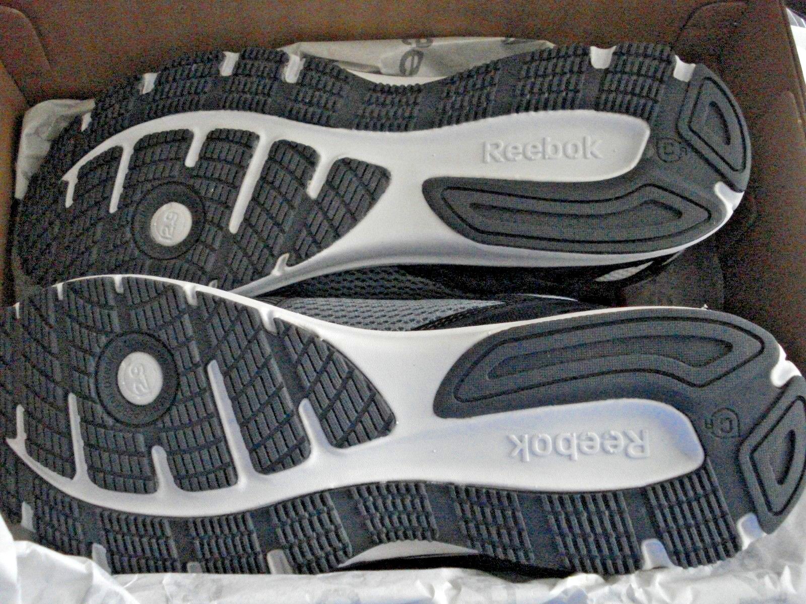 Uomo Running Shoe White/Ash Reebok Size 9 Med