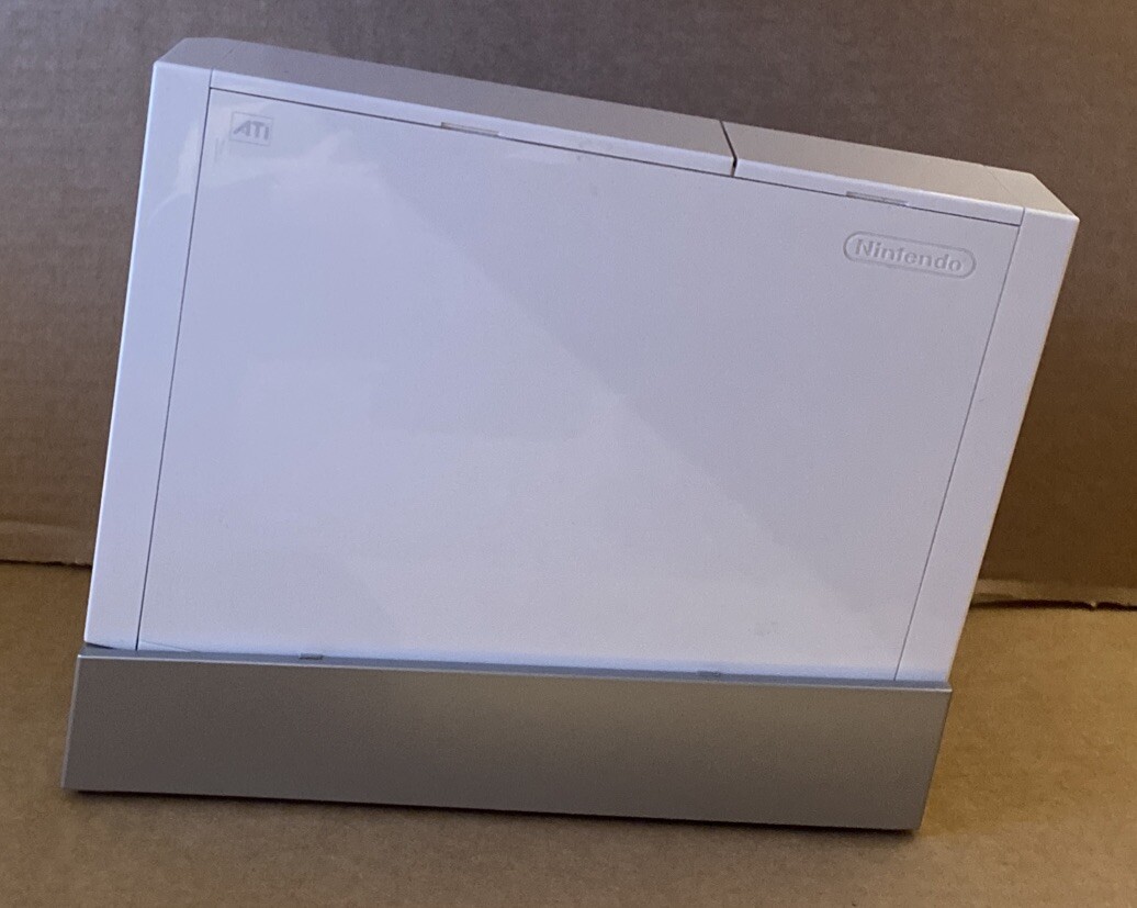 Nintendo Wii Replacement White Console + Stand Only PAL TESTED