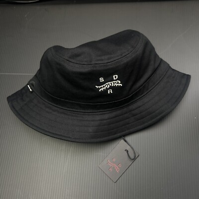 IN HAND Tiger Woods Sun Day Red *LIMITED EDITION* Pines Bucket Hat