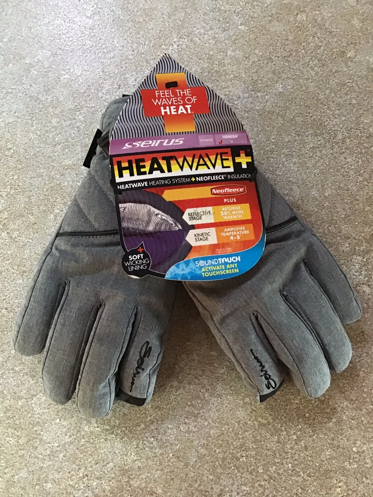 Seirus Women's Heatwave Plus St Vanish Gloves Neo fleece Grey Size Small NWT D2