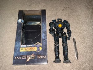 Neca Gipsy Danger | eBay