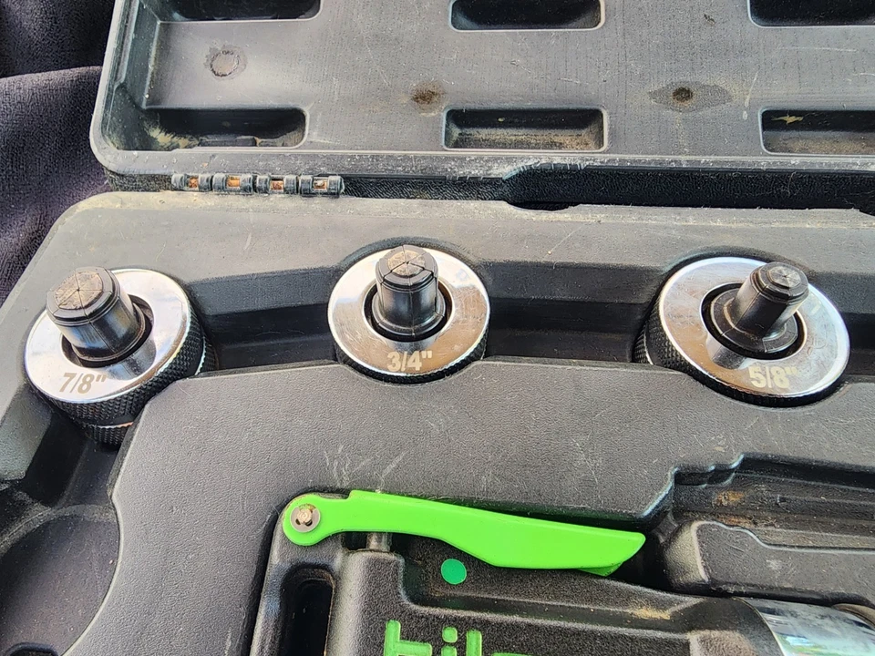 Kit de herramientas Hilmor Compact Swage 5 expansores 3/8", 1/2", 5/8", 3/4", 7/8" Foto 3 de 4