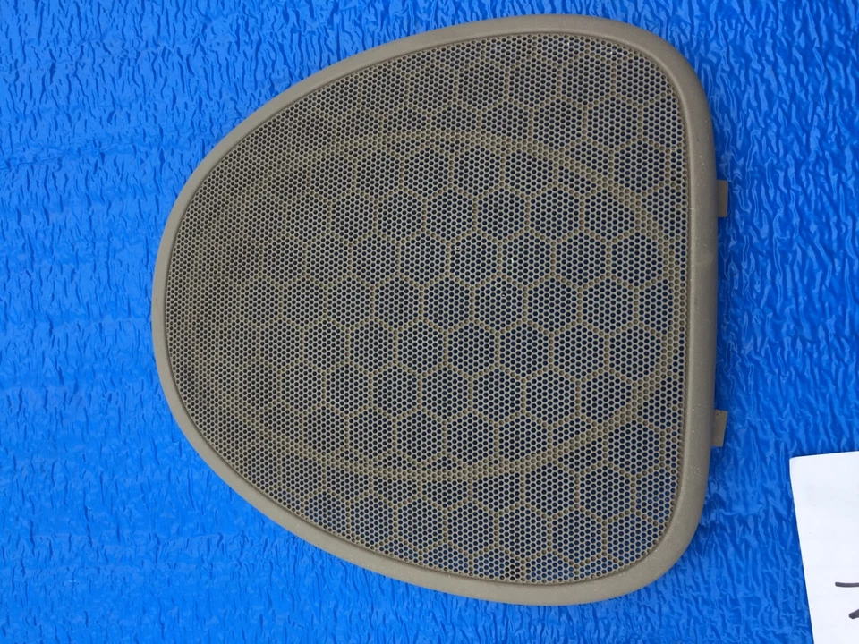 97-05 BUICK CENTURY REGAL ESTANTE TRASERO ALTAVOZ PARRILLA JUEGO BRONCEADO OEM Foto 3 de 4