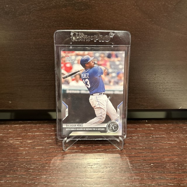 2021 TOPPS NOW® # 832 SALVADOR PEREZ HR Record For A Catcher Kansas City Royals