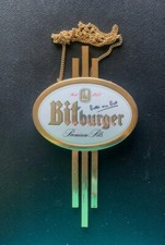 Zapfhahnschild " Bittburger Premium Pils", mit Kette.