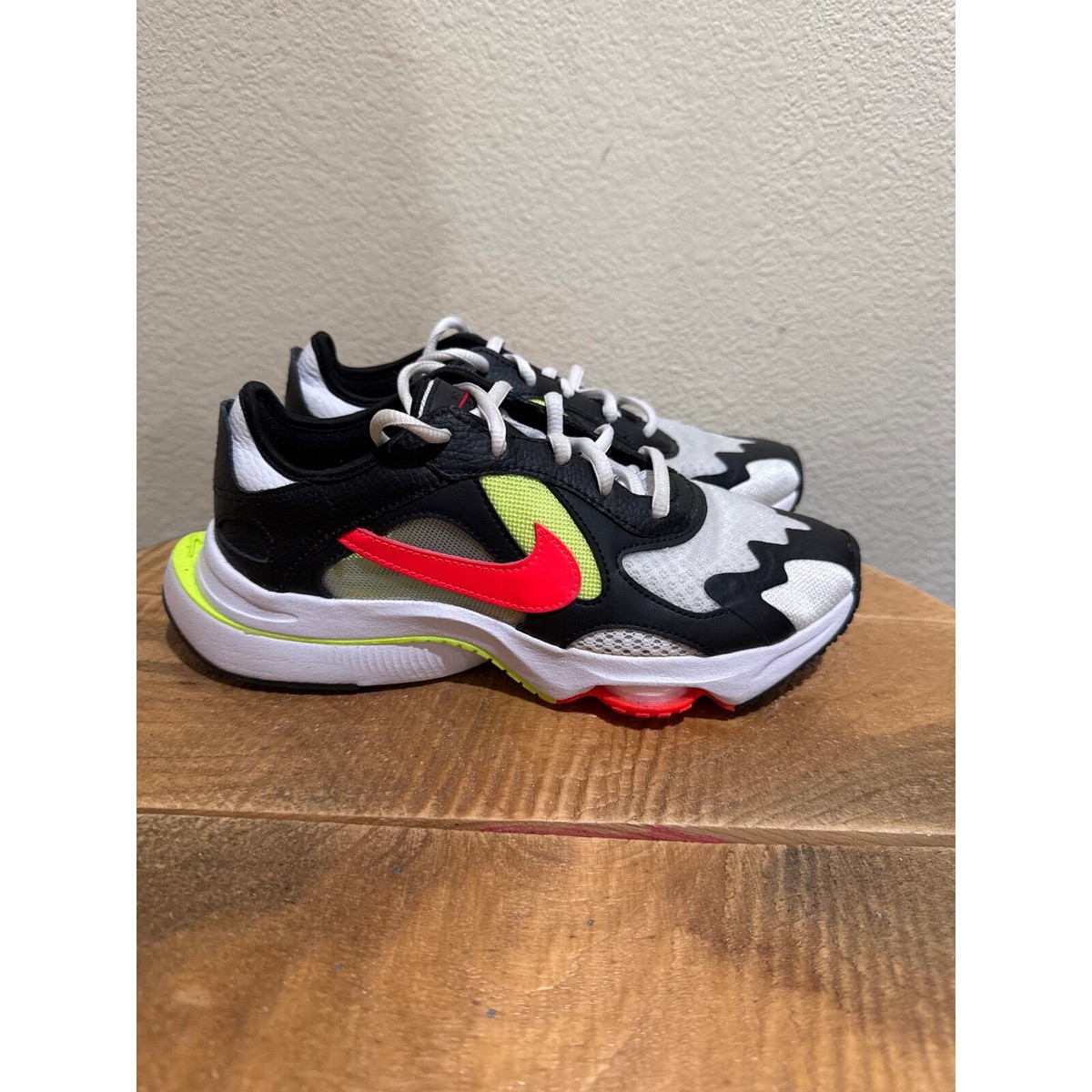 women's shoe nike air zoom division