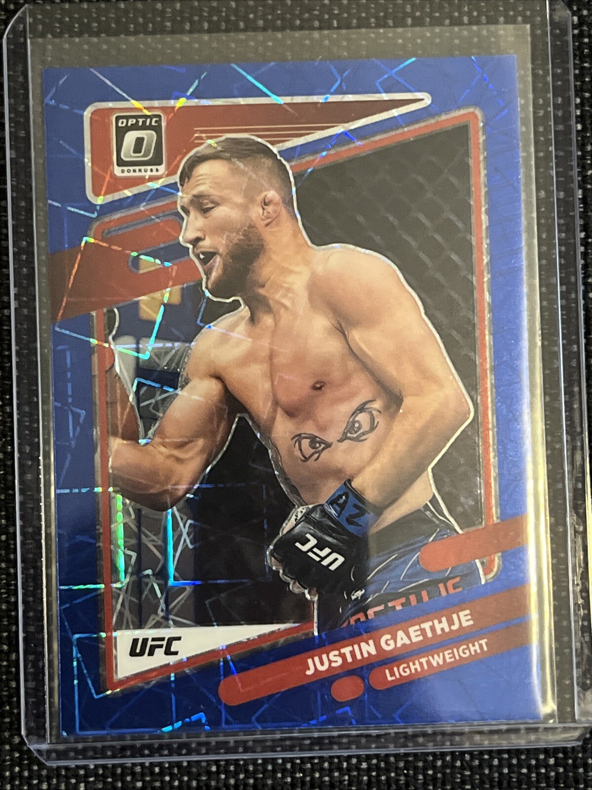2022 Panini Donruss Optic UFC - Blue Velocity #98 Justin Gaethje