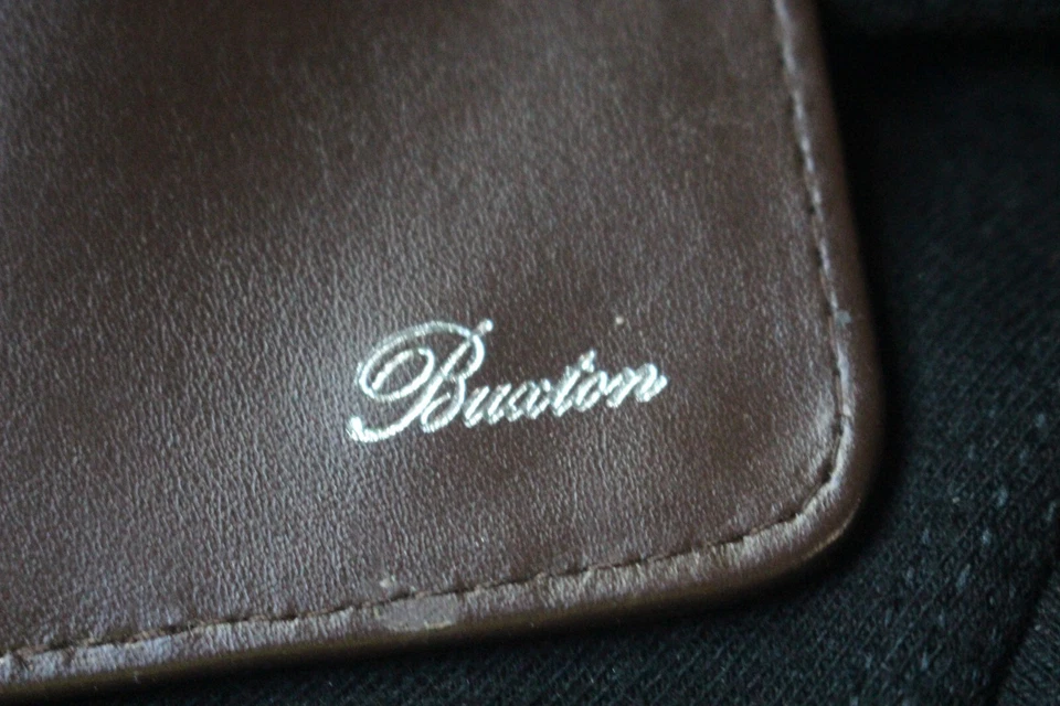 Cartera porta identificación Buxton + dos regalos de bonificación Foto 3 de 4