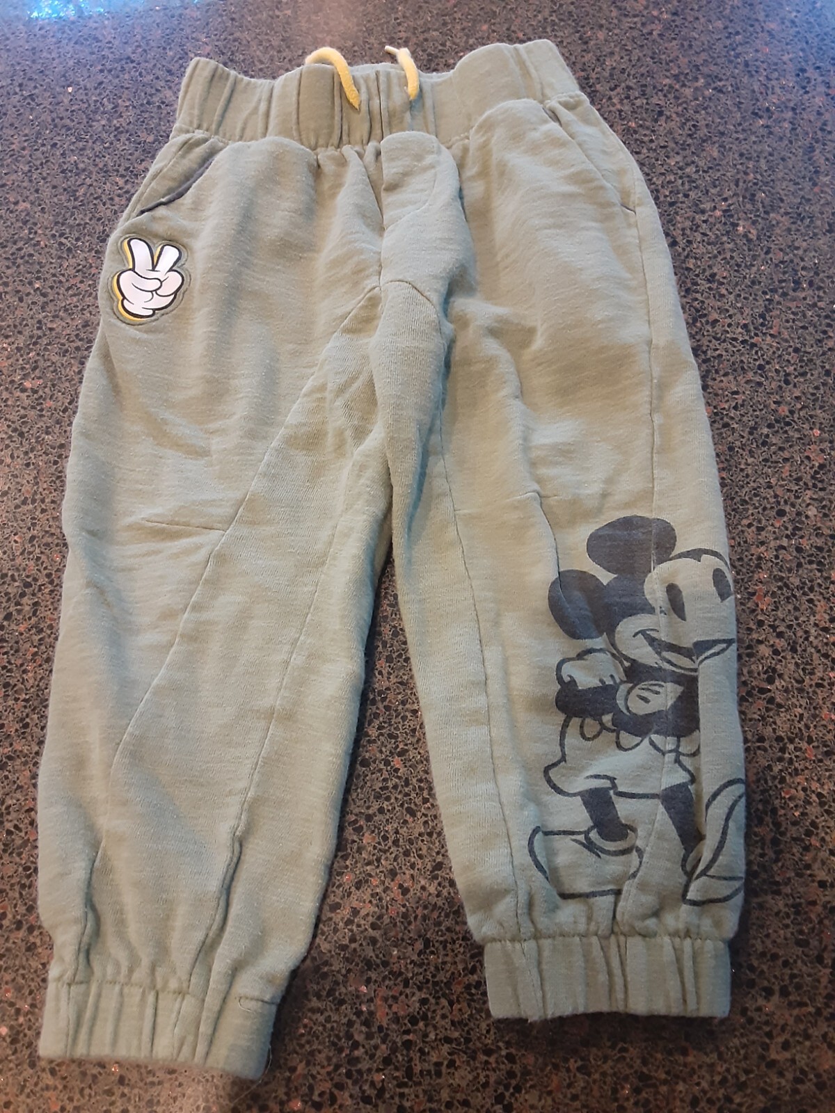 Picture 1 of 3