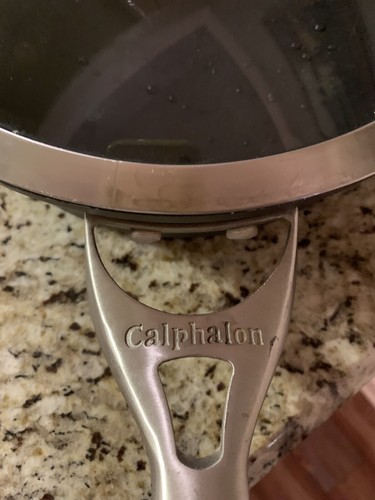 Select by Calphalon Hard Anodized Nonstick 3-Qt Saute Pan #5003 & Cover - Picture 2 of 11