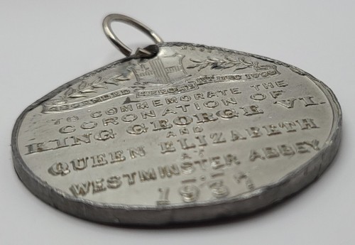 1937 KING GEORGE VI Coronation Medal - Original Official - Picture 9 of 12
