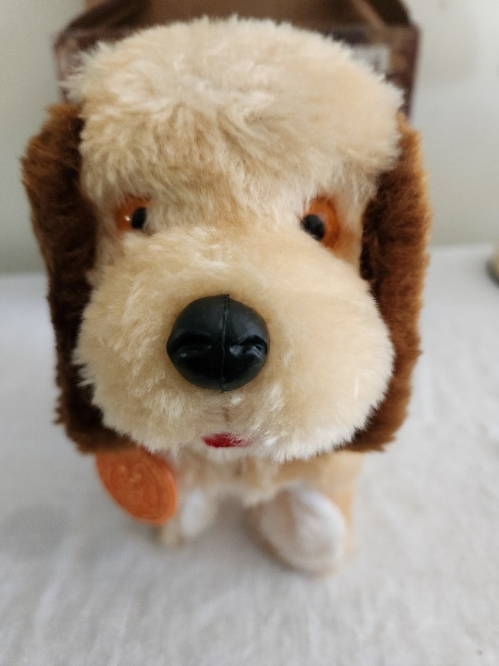 Vintage Hopping Spaniel Battery Operated Sound Control Puppy w/original