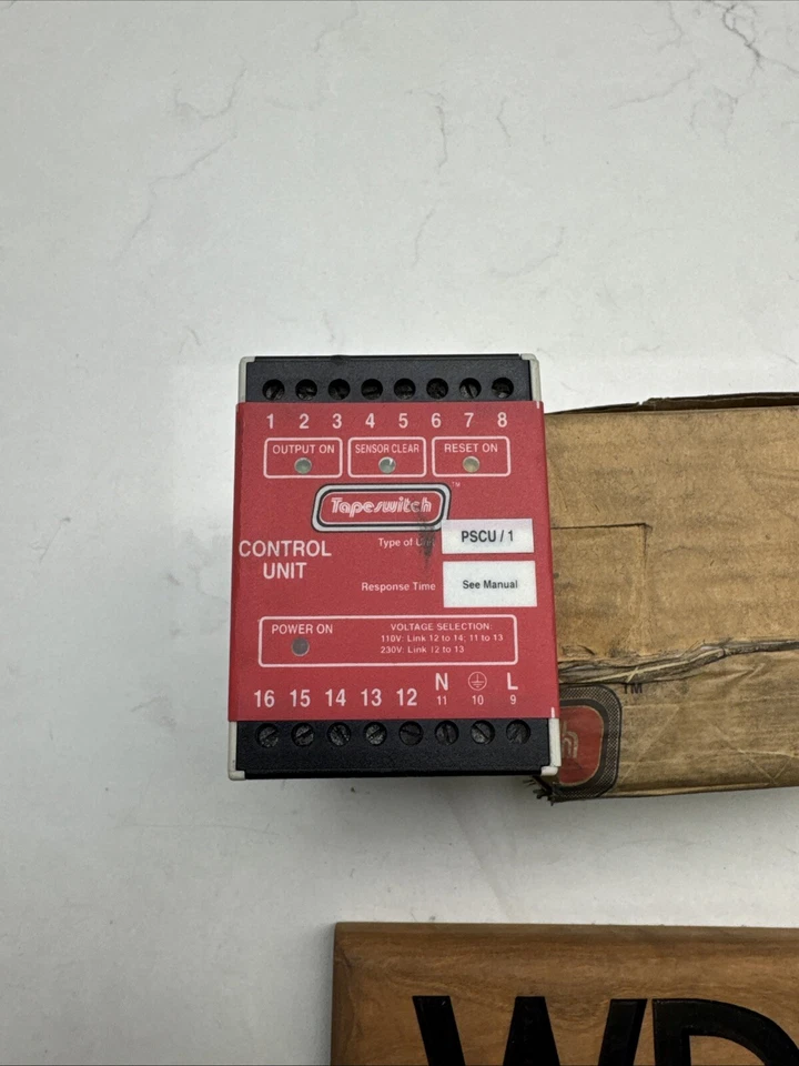 Tapeswitch Safety Controller PSCU/1 New In Damaged Box  - Image 2 of 3