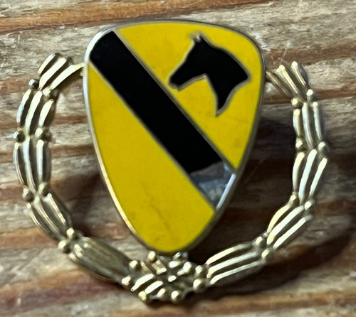 1st Cavalry Division Pin Military US Army Lapel Badge First Crest