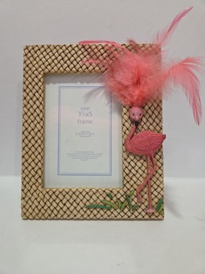 New SONOMA  3D Feathered Flamingo Resin Picture Frame - 3.5x5'' - Heavy Frame