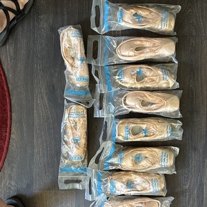 Freed of London Pointe Shoes | eBay