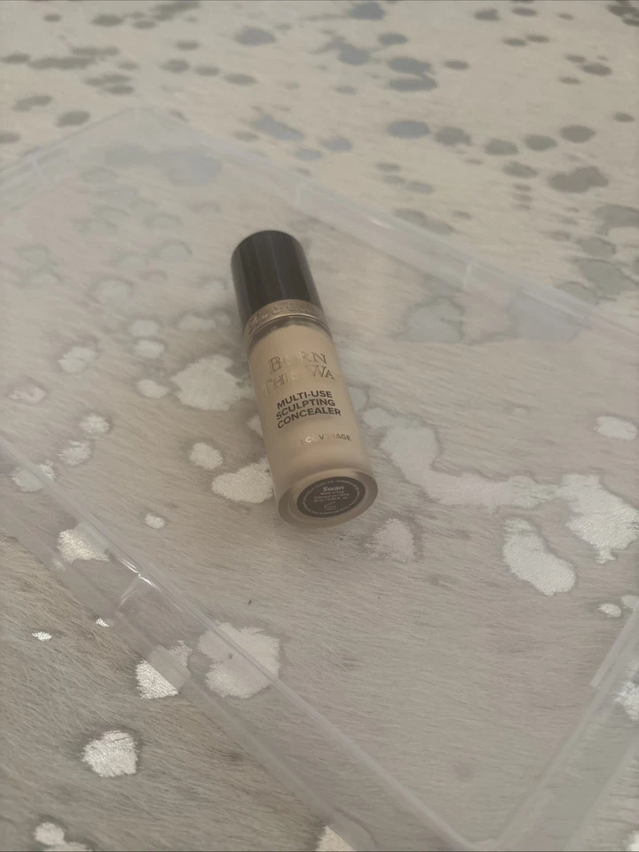 Too Faced Born This Way (Todos os Tons) Base Indetectável Sem Óleo 1 Oz - Imagem 2 de 2