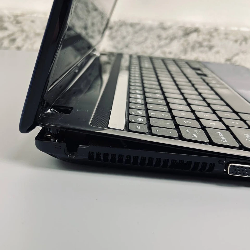 Gateway NV53A AMD Athlon II P320 Dual Core Processor 2.10 GHz 4GB - UNTESTED - Image 3 of 4