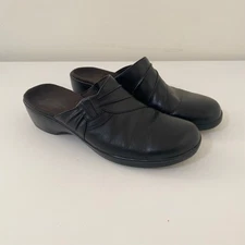 Clarks Bendables Black Leather Folded Slip On Mules Clogs Women's 9.5