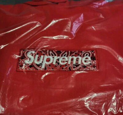 Supreme Bandana Box Logo Hoodie Large L Red New FW19 | eBay
