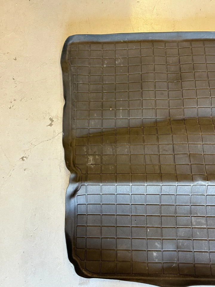 Alfombrilla de maletero forro de carga WeatherTech para Ford Taurus 2008-2009/ Freestyle 2005-2007 Foto 2 de 4