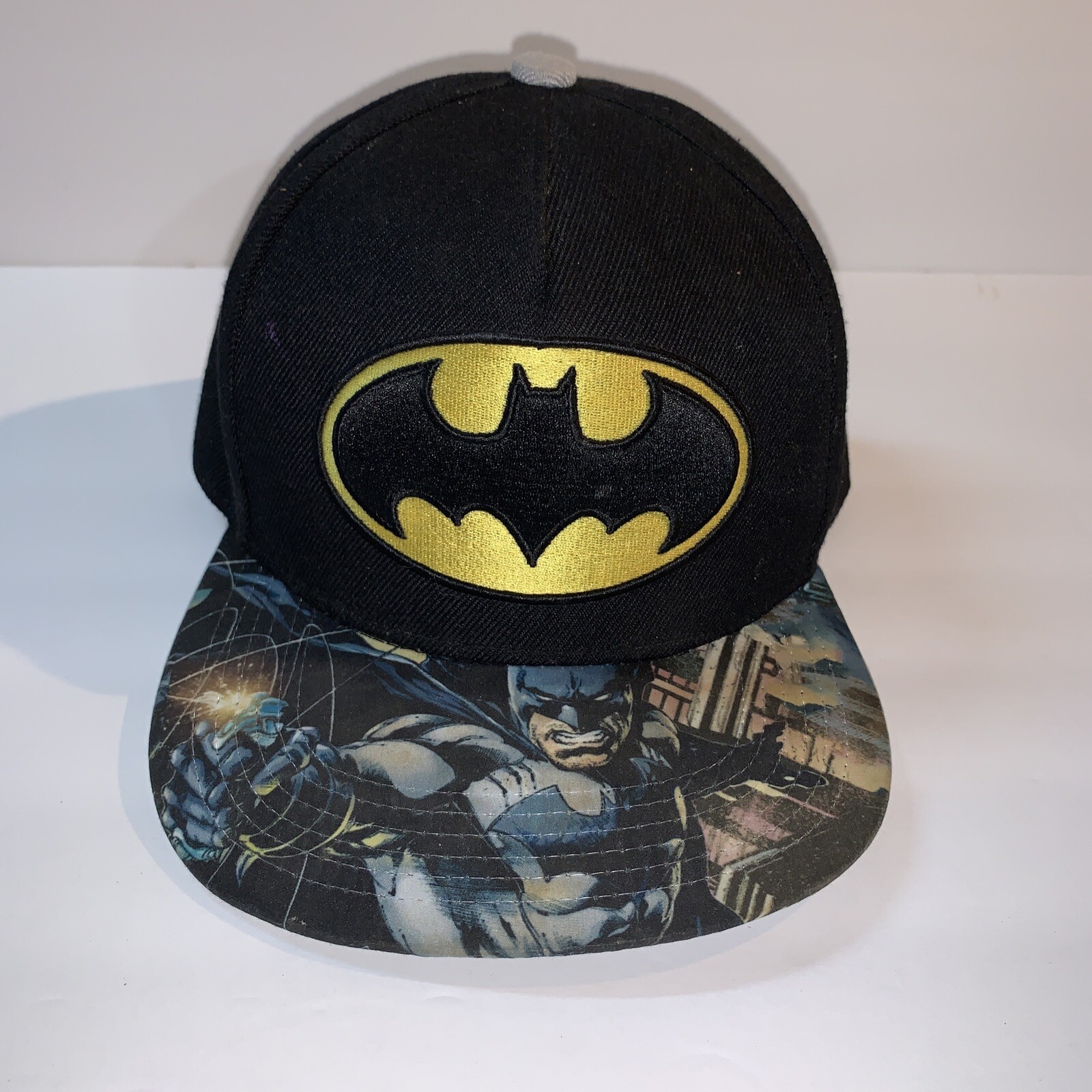 BATMAN CLASSIC LOGO ADJUSTABLE SOLID BLACK SNAPBA… - image 1