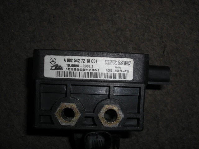 1998-1999-2000-01-02-2003 MERCEDES-BENZ W163 ML430 YAW TURN RATE 传感器模块  — 第 3/4 张图片