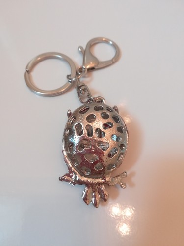 PORTACHIAVI /CIONDOLO BORSA DONNA GUFO /CIVETTA PORTAFORTUNA IN METALLO ARGENTO - Foto 4 di 4