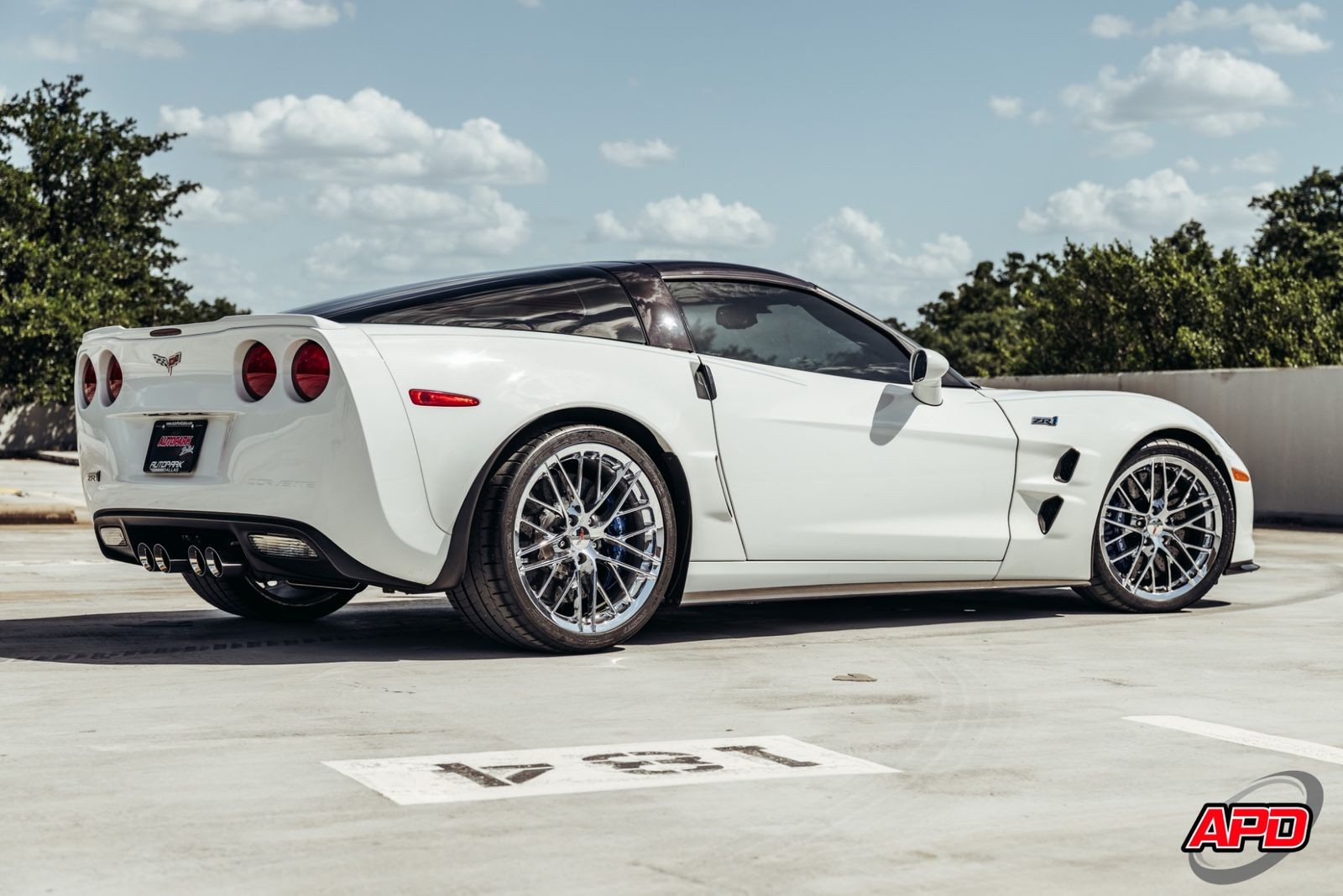2011 White Chevrolet Corvette ZR1  | C6 Corvette Photo 4