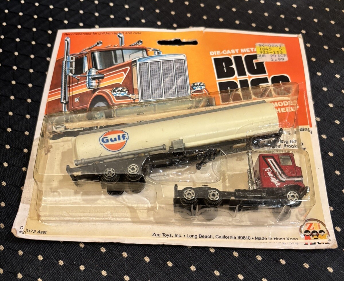 Vntg 1981 Big Rigs Mack K1 Tanker Trailer Truck - GULF OIL HO Scale Die Cast NIP